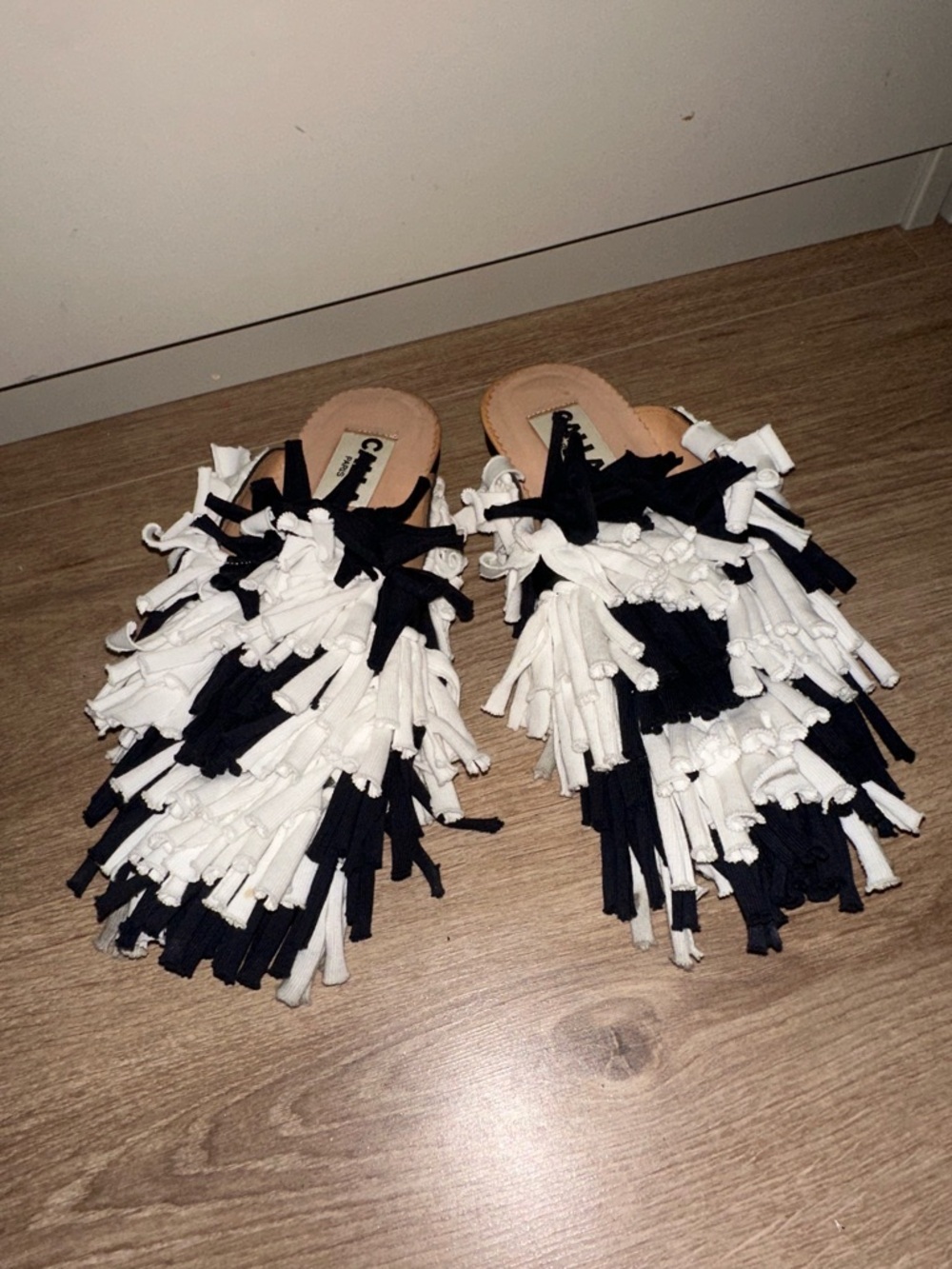 CALLA Paris Black & White Fringe Slide Sandals Size 37 - Picture 3 of 4